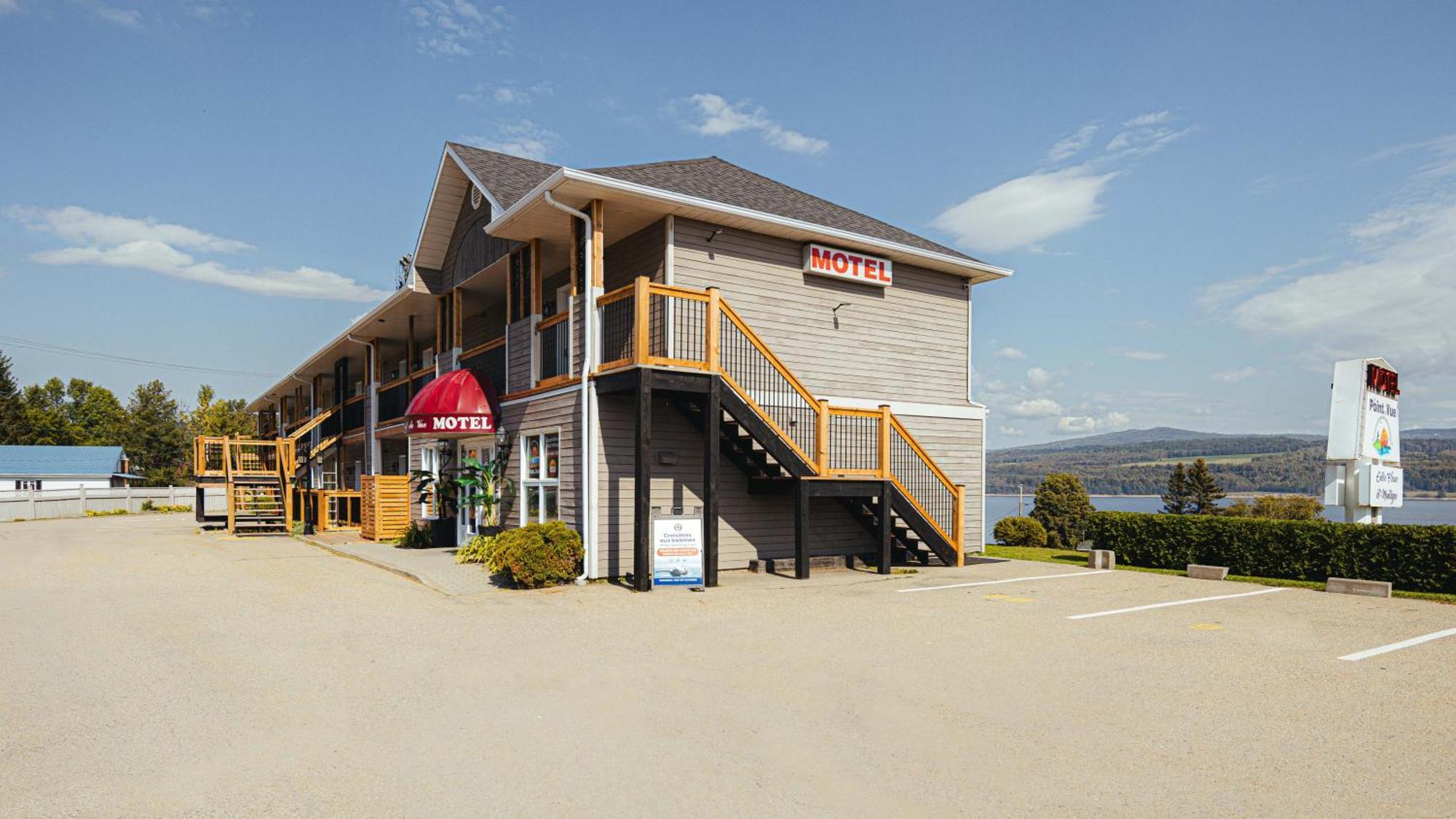 Motel Le Point De Vue La Malbaie Luaran gambar