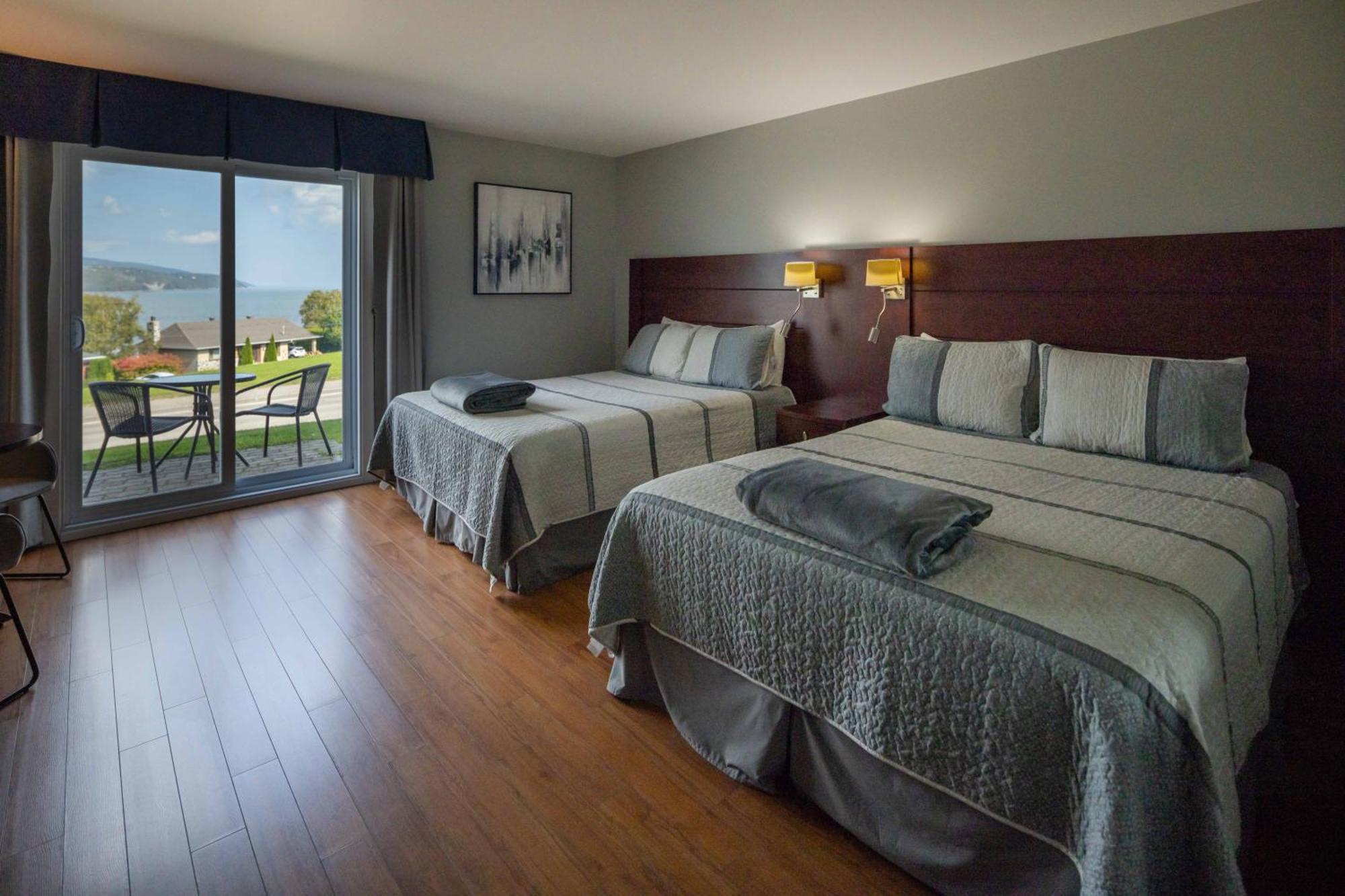 Motel Le Point De Vue La Malbaie Luaran gambar